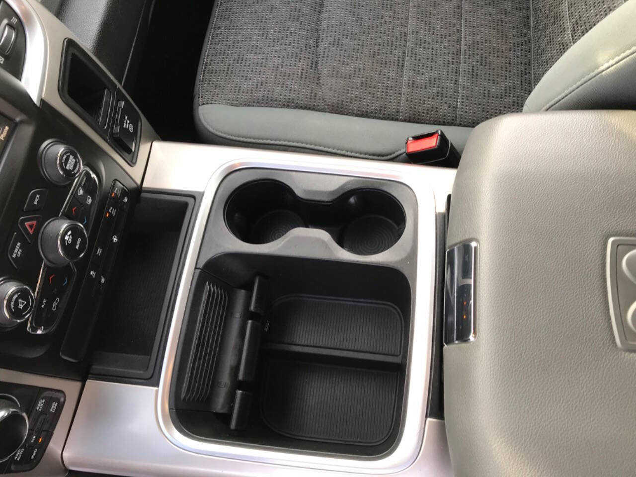 Used 2017 RAM 1500 Big Horn image 36