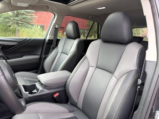 Used 2025 Subaru Outback Onyx Edition AWD/4WD image 12