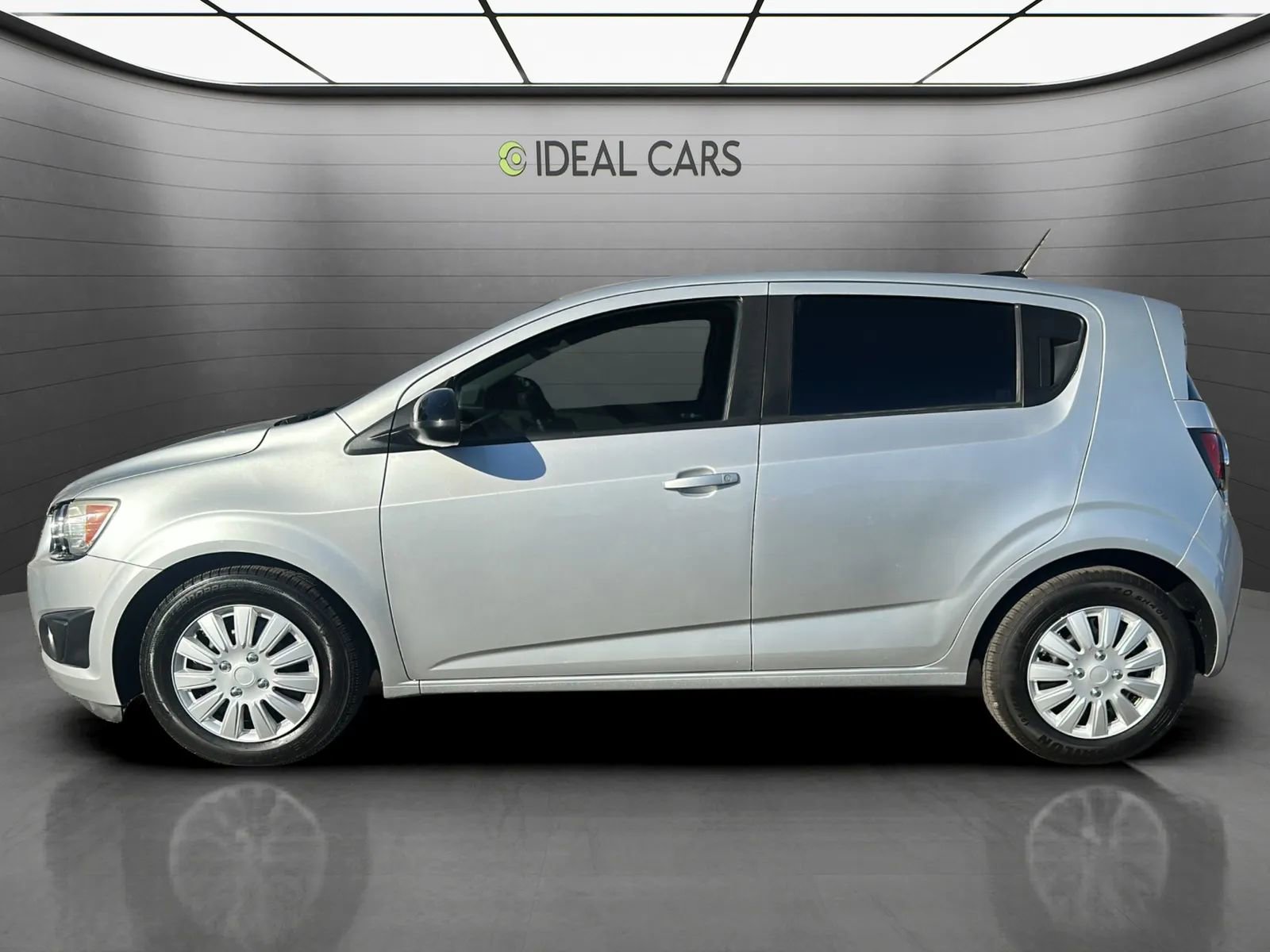 Used 2016 Chevrolet Sonic LS FWD image 10