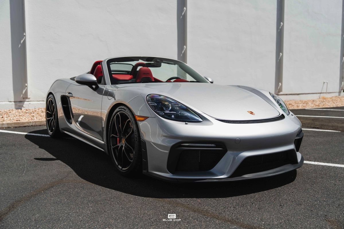 Used 2021 Porsche 718 Boxster Spyder RWD image 33