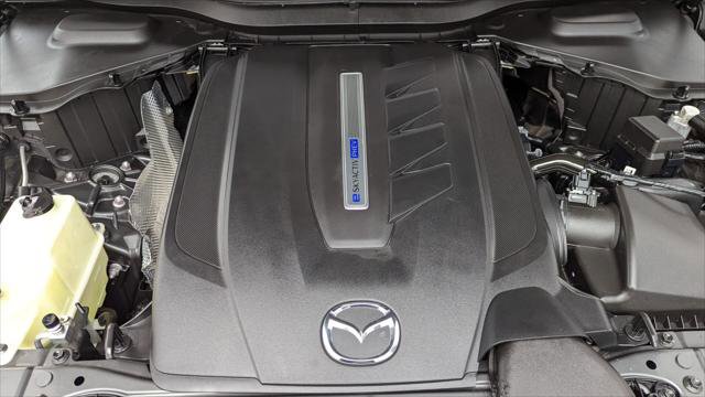 Used 2024 MAZDA CX-90 Plug-In Hybrid w/ Premium Plus AWD/4WD image 30