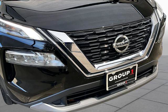 Certified 2021 Nissan Rogue SV FWD image 29