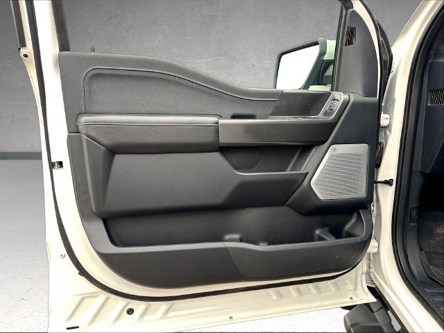 Used 2025 Ford F150 Lariat w/ Equipment Group 502A High AWD/4WD image 24