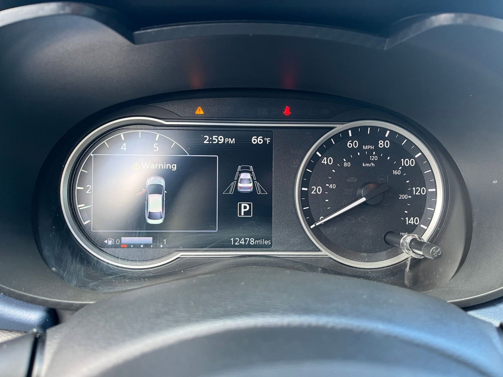 Used 2025 Nissan Versa SV image 38