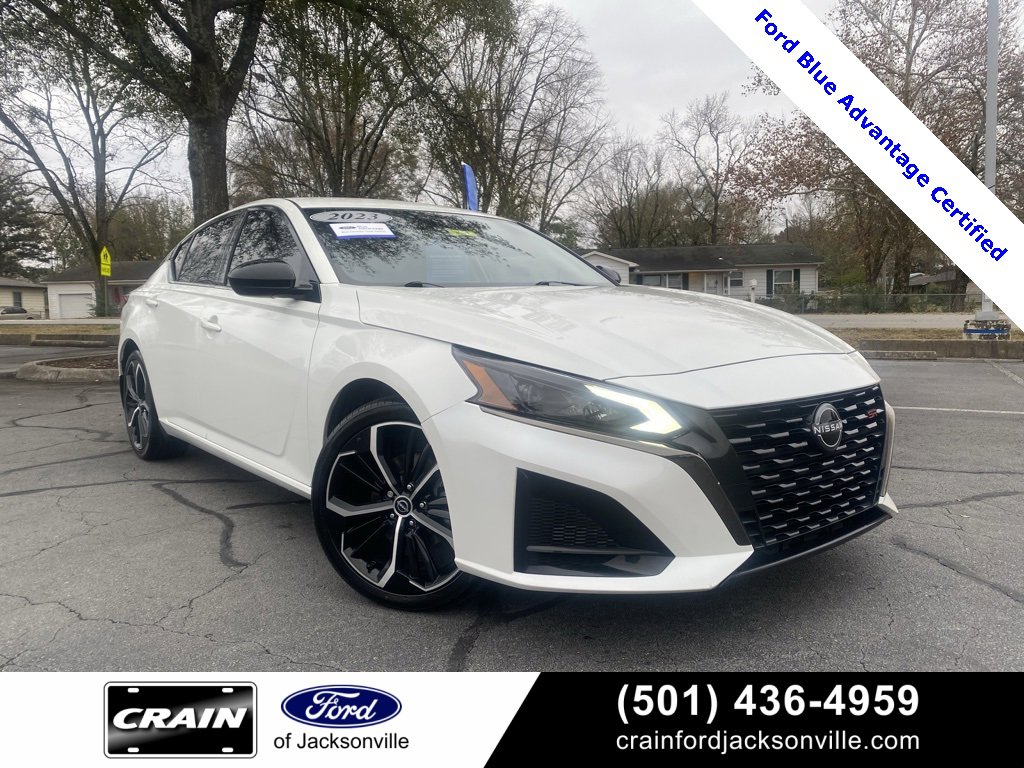 Used 2023 Nissan Altima 2.5 SR video 1