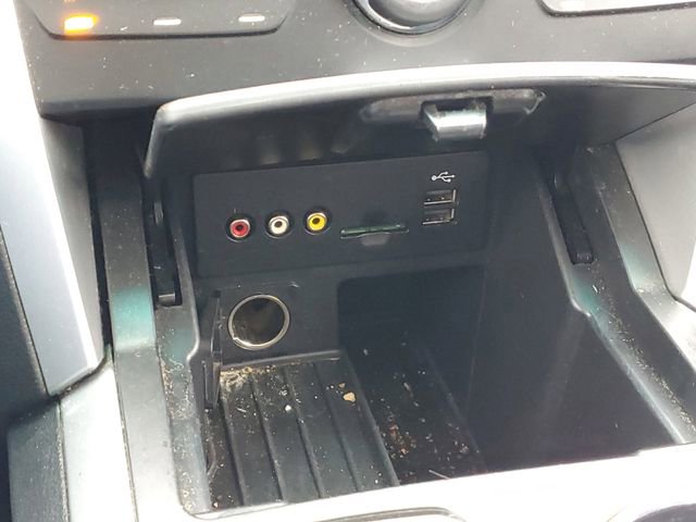 Used 2011 Ford Explorer XLT w/ 202A Rapid Spec Order Code image 26