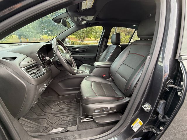 Used 2022 Chevrolet Equinox RS w/ RS Leather Package image 13
