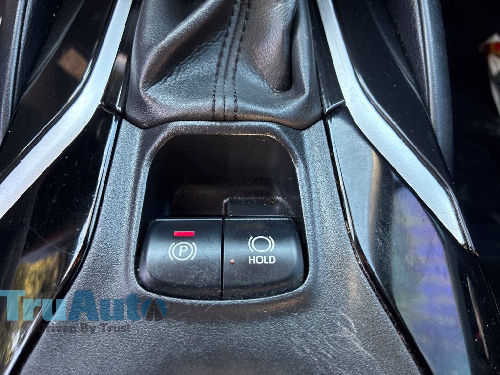 Used 2022 Toyota Corolla SE FWD image 34