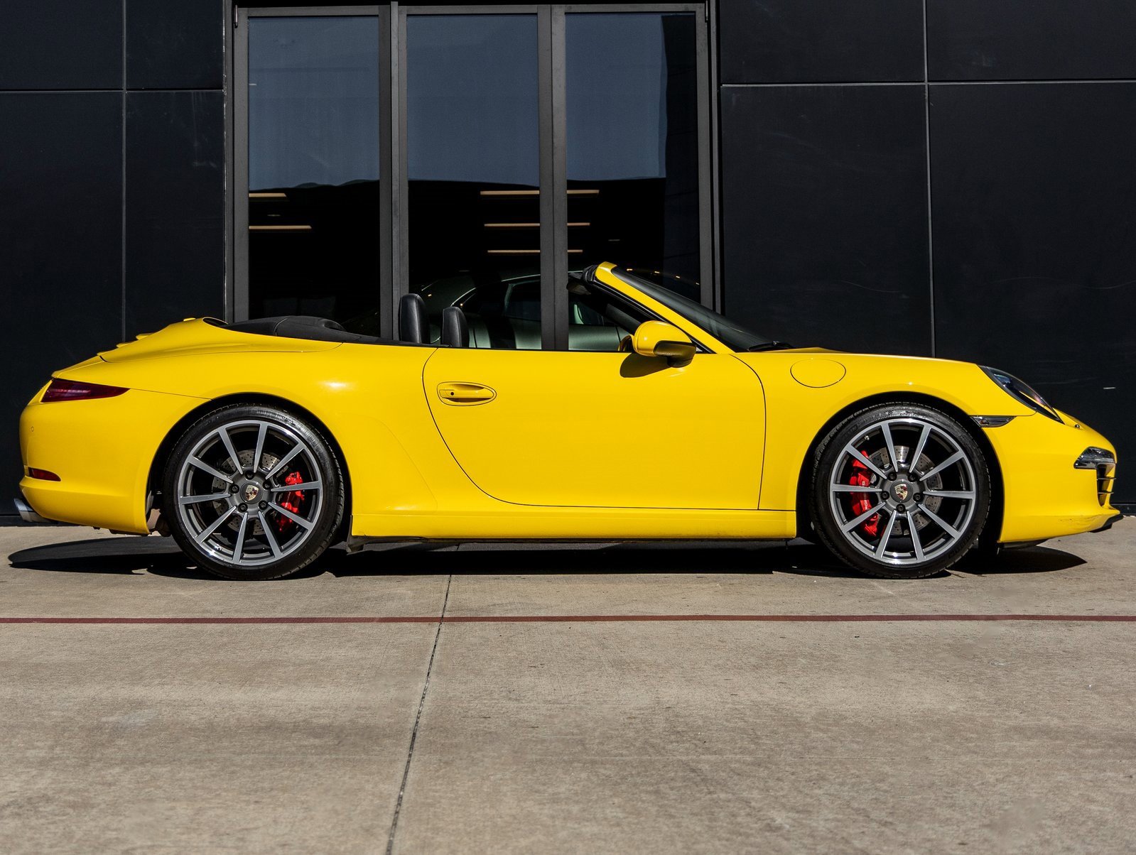 Used 2013 Porsche 911 Carrera S image 13