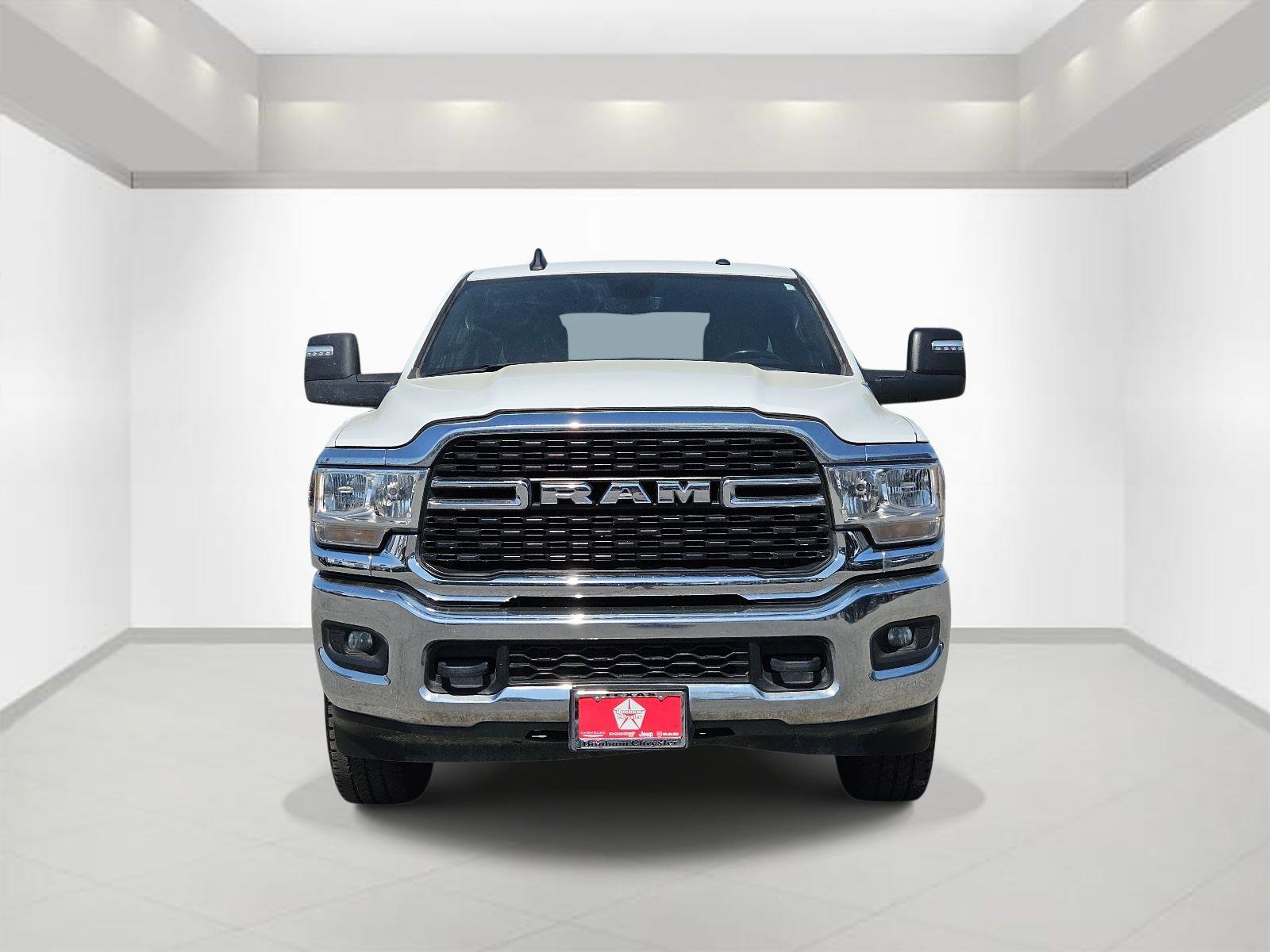 Used 2024 RAM 3500 Big Horn image 2