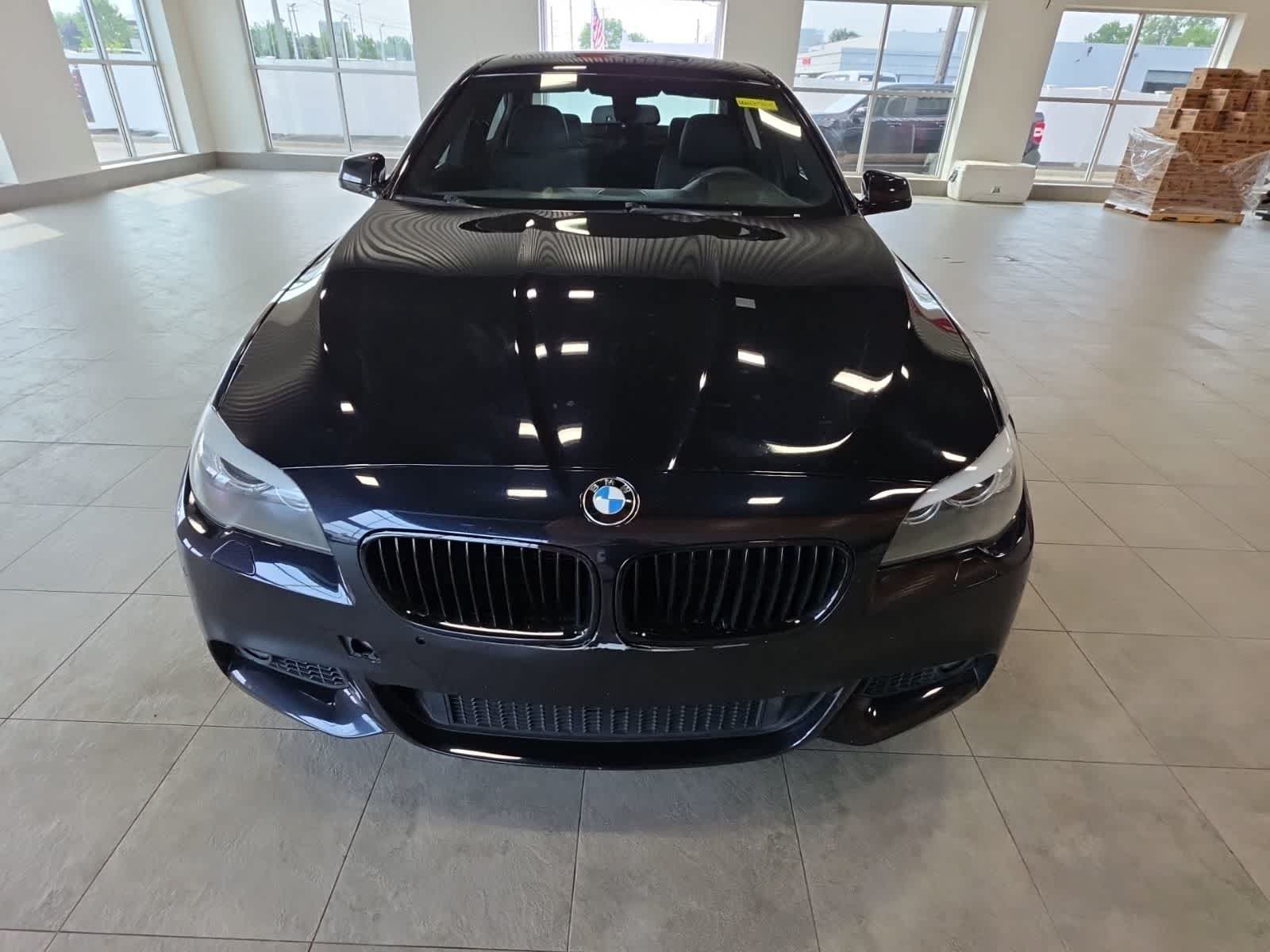 Used 2013 BMW 535i xDrive Sedan AWD/4WD image 3