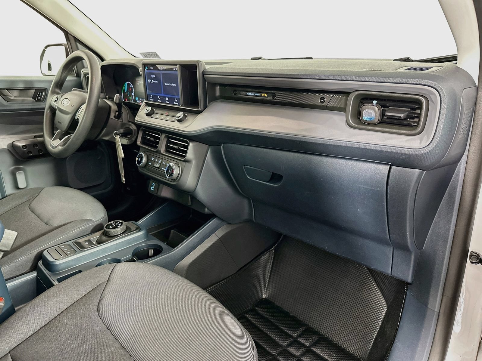 Used 2023 Ford Maverick XL FWD image 26