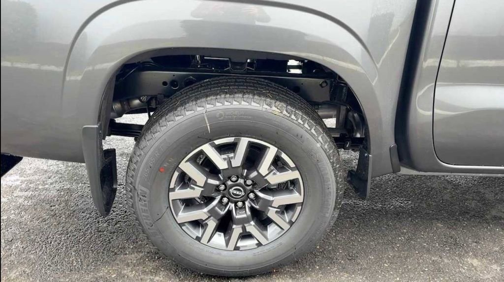 New 2026 Nissan Frontier SV w/ Tow Package AWD/4WD image 5