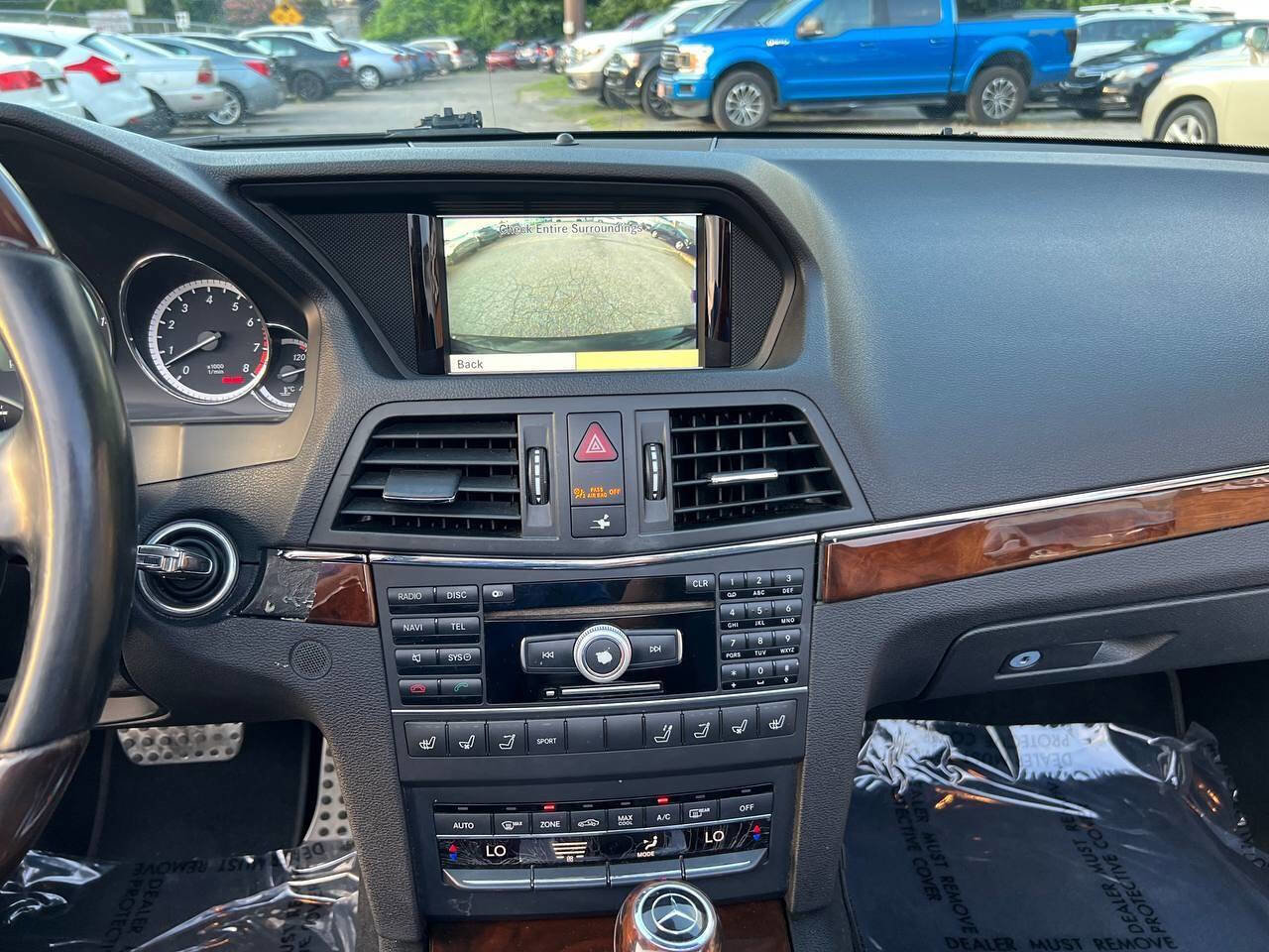 Used 2011 Mercedes-Benz E 550 Cabriolet image 25