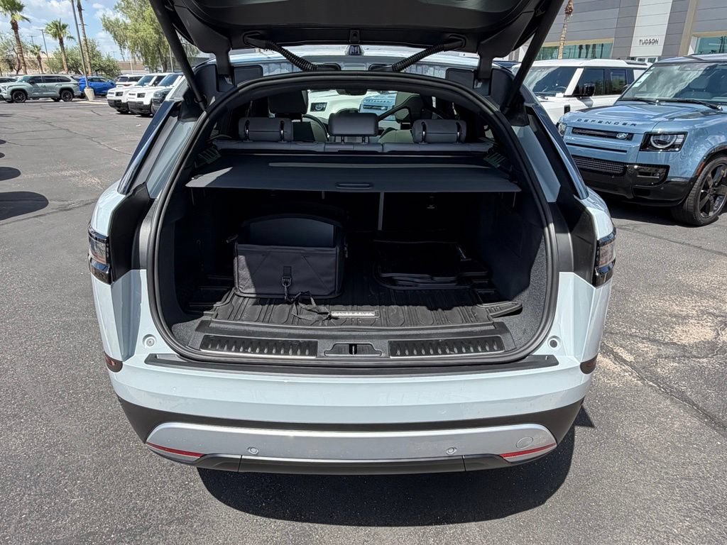 New 2026 Land Rover Range Rover Velar S AWD/4WD image 17