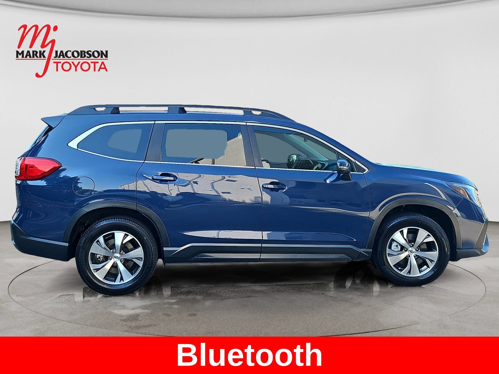 Used 2023 Subaru Ascent Premium w/ Convenience Package AWD/4WD image 6