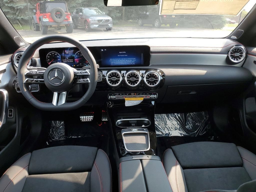 New 2025 Mercedes-Benz CLA 250 4MATIC image 11