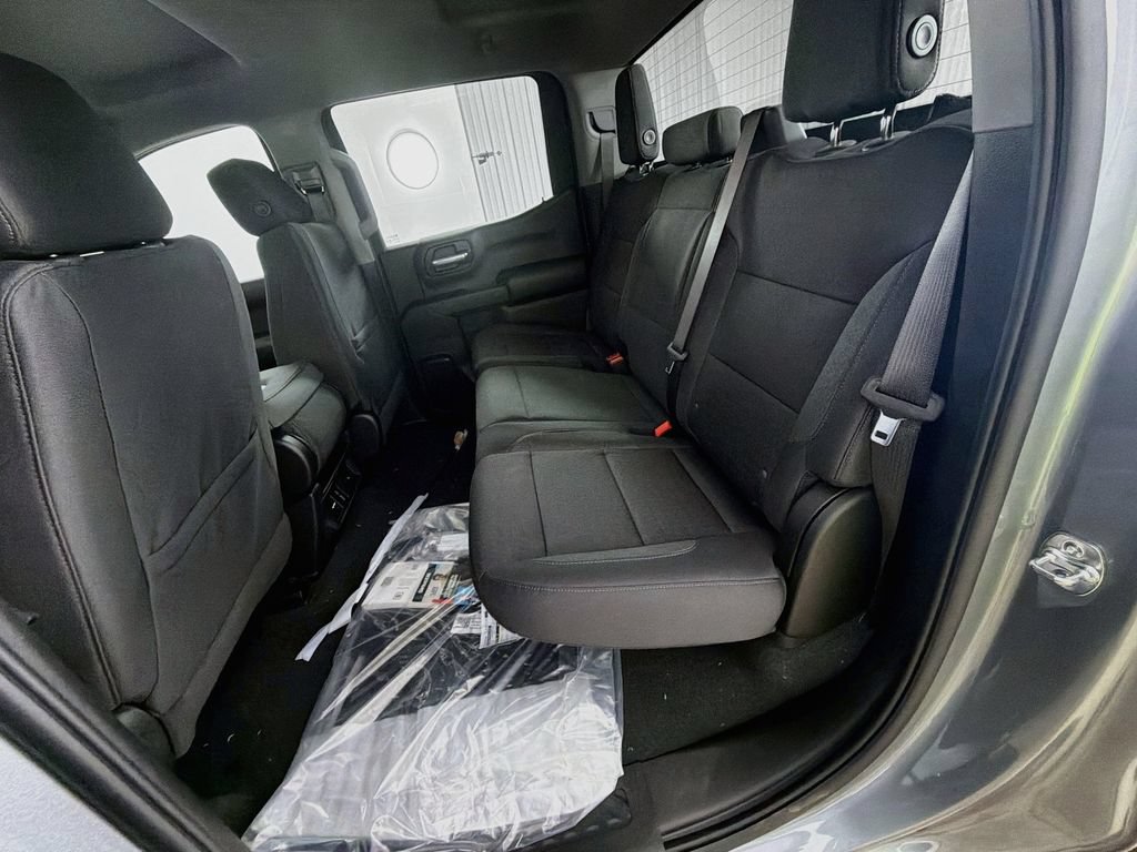 New 2026 Chevrolet Silverado 1500 Custom AWD/4WD image 16