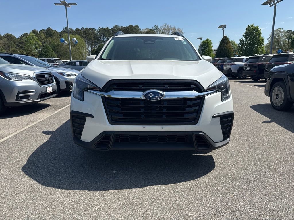 Used 2025 Subaru Ascent Premium image 6