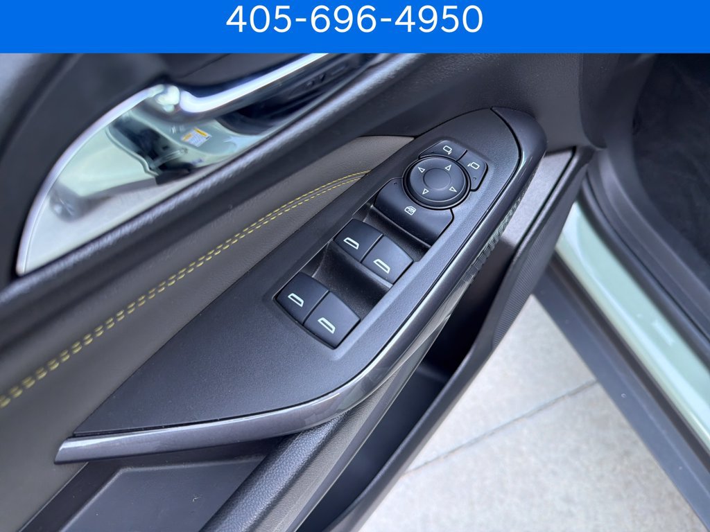 Used 2025 Chevrolet Trax ACTIV FWD image 15
