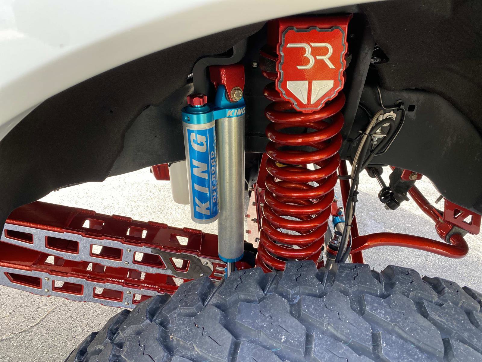 Used 2022 Ford F450 Platinum w/ FX4 Off-Road Package image 17