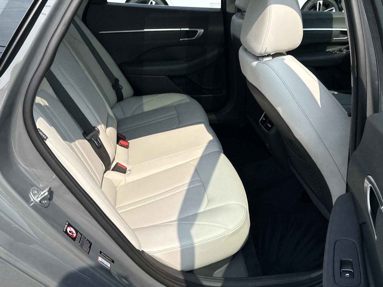 Used 2021 Hyundai Sonata Limited FWD image 21