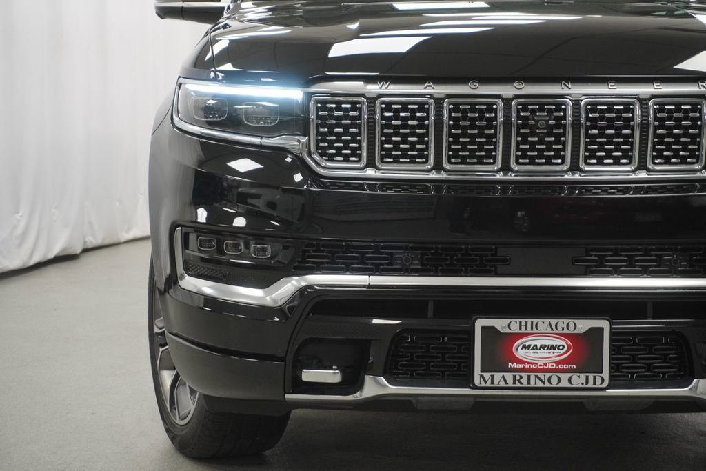Used 2024 Jeep Grand Wagoneer Series III w/ Rear-Seat Entertainment Group AWD/4WD image 6