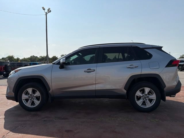 Used 2019 Toyota RAV4 XLE FWD image 7