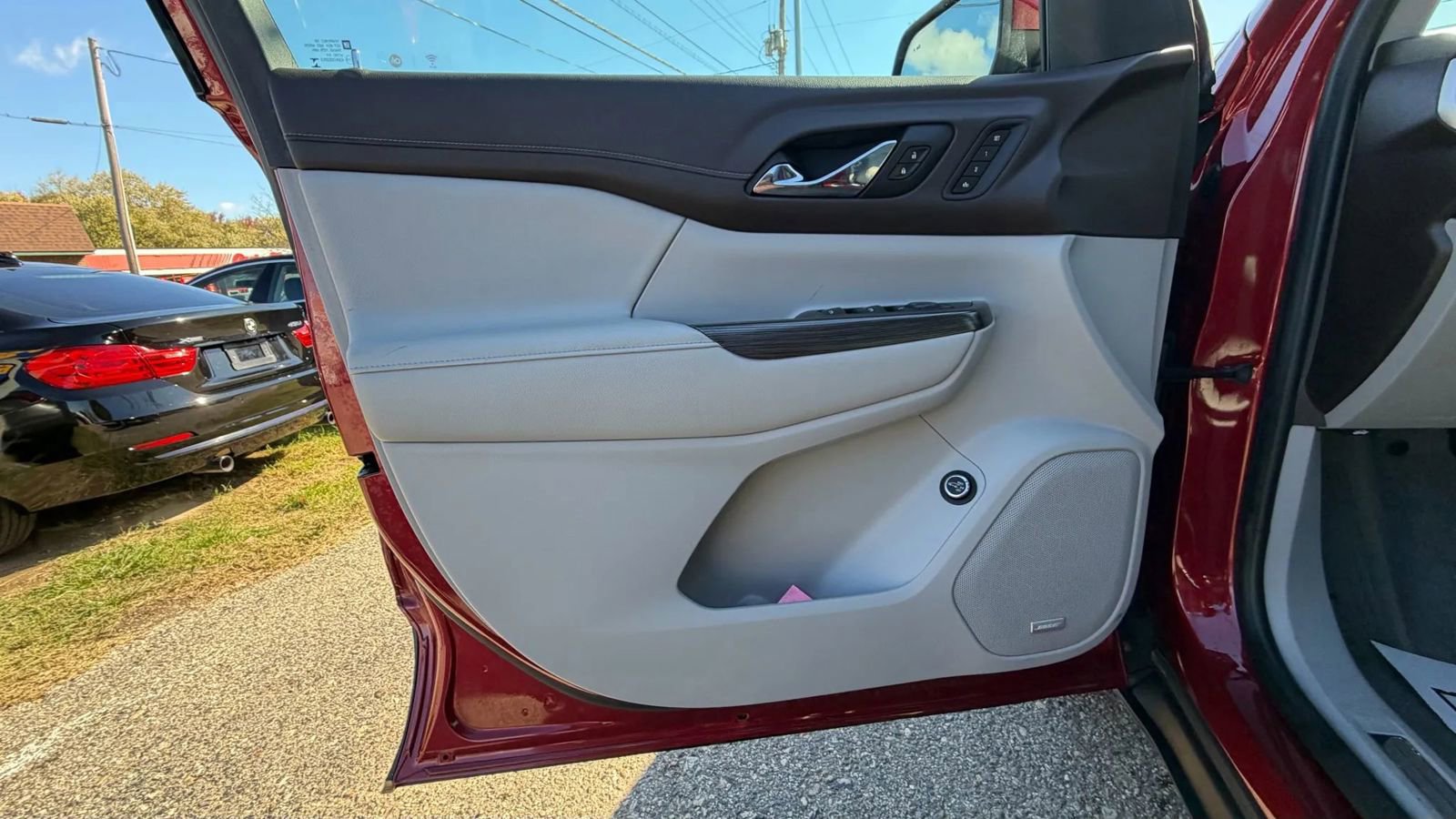 Used 2019 GMC Acadia SLT image 22