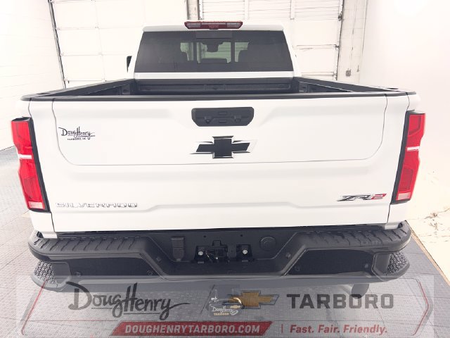 New 2026 Chevrolet Silverado 2500 ZR2 AWD/4WD image 8