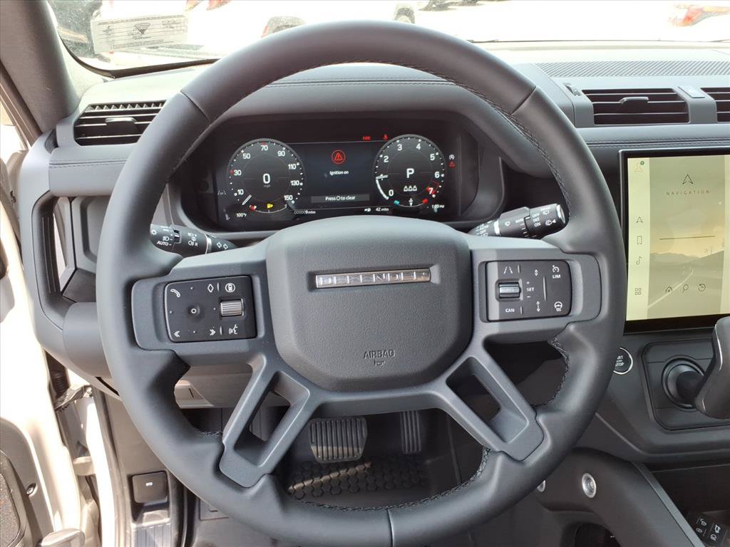 Used 2026 Land Rover Defender 110 S AWD/4WD image 15