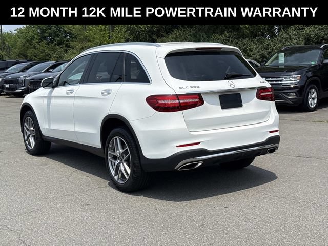 Used 2019 Mercedes-Benz GLC 300 4MATIC image 4