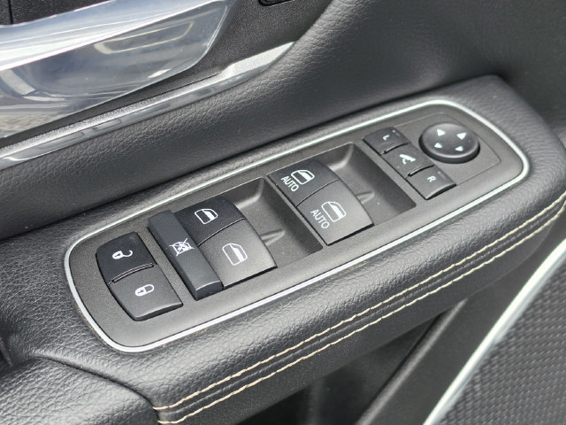Used 2022 RAM 1500 Laramie w/ Sport Appearance Package AWD/4WD image 23