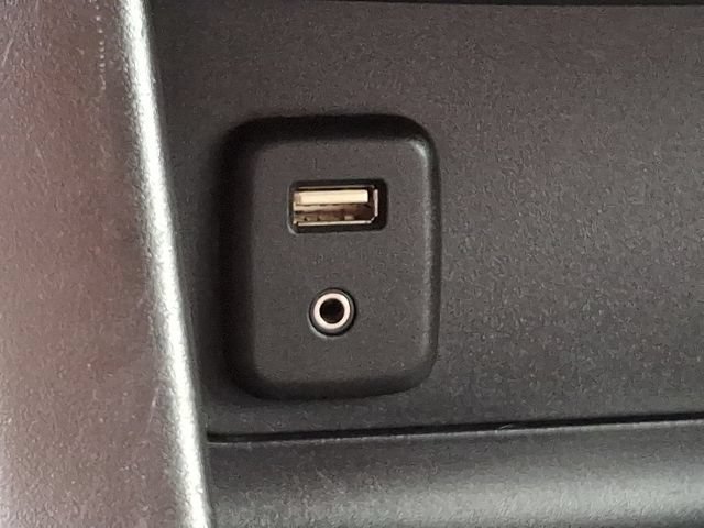 Used 2018 Chevrolet Colorado LT w/ Safety Package RWD image 25