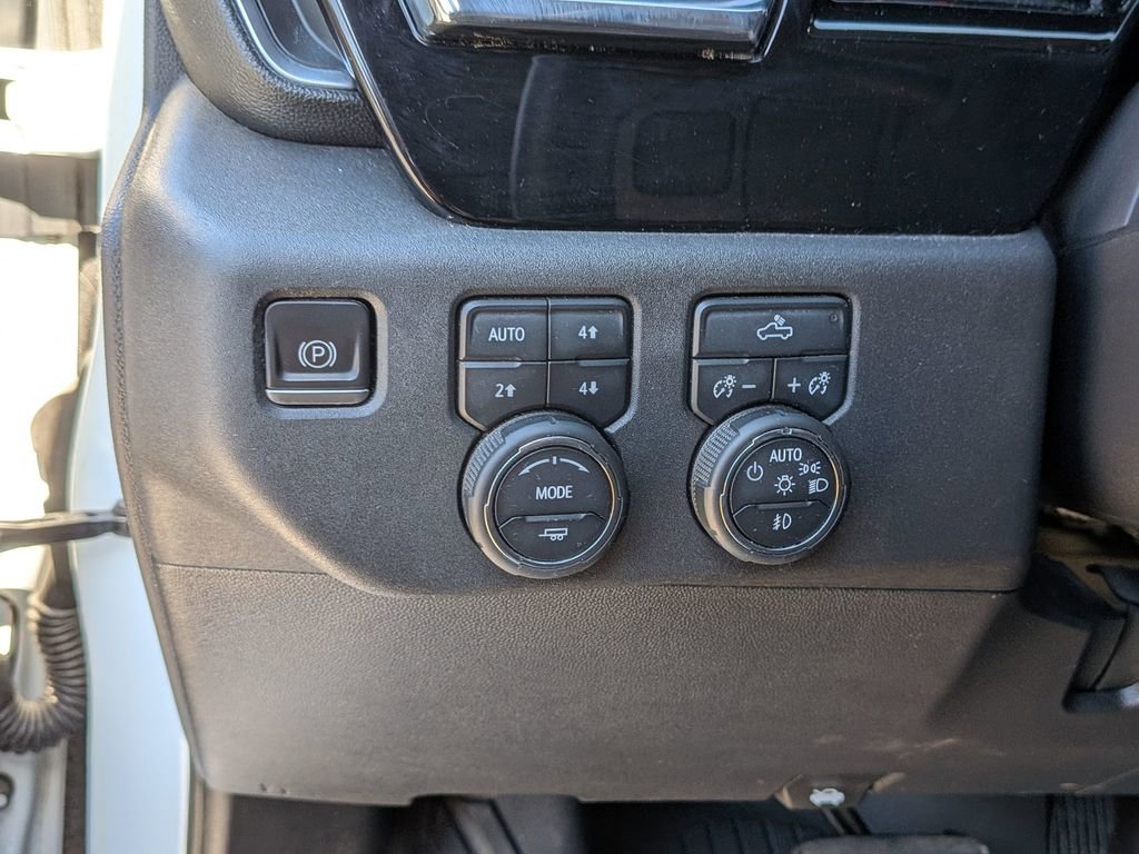 Used 2023 Chevrolet Silverado 1500 LT Trail Boss image 8