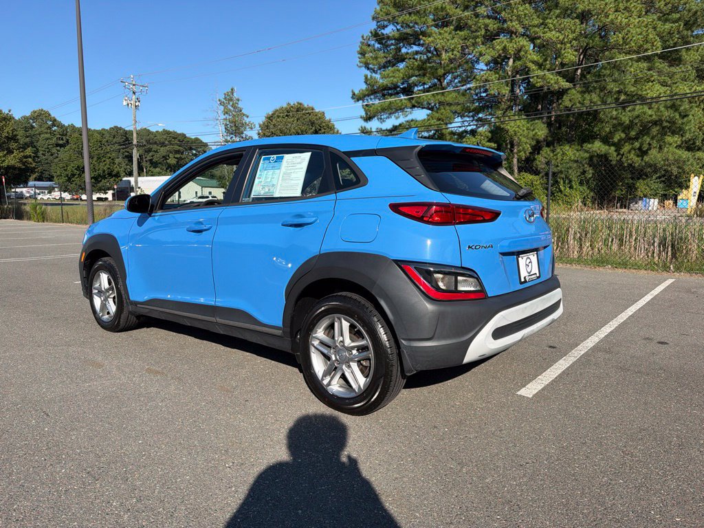 Used 2022 Hyundai Kona SE w/ Cargo Package AWD/4WD image 11