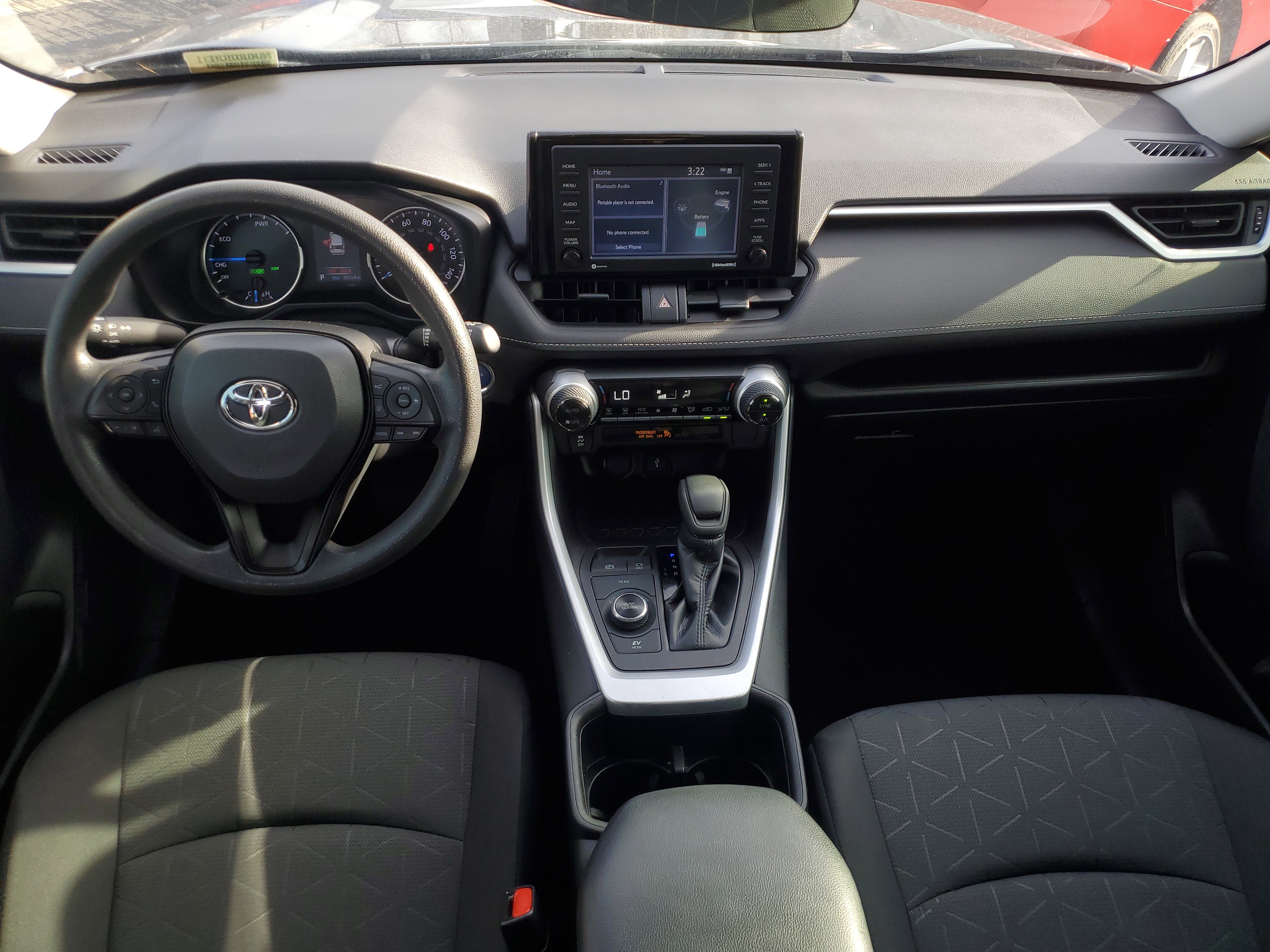 Used 2022 Toyota RAV4 XLE image 14