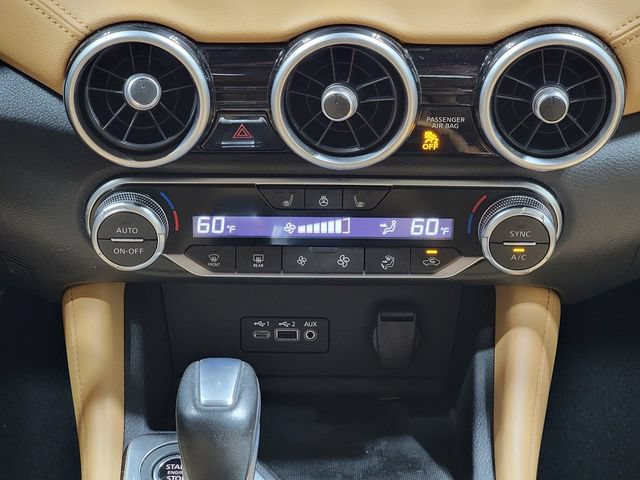 Used 2022 Nissan Sentra SV w/ SV Premium Package FWD image 20