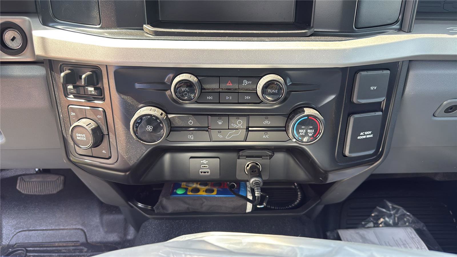 New 2025 Ford F600 4x4 Regular Cab Super Duty w/ XL Chrome Package image 18