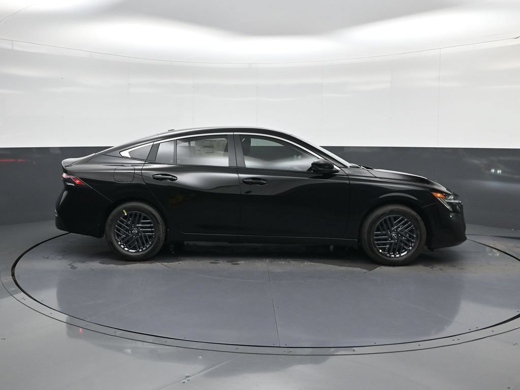 New 2026 Nissan Sentra SV w/ SV Convenience Package FWD image 10