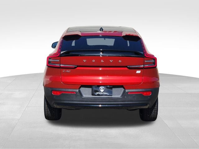 Certified 2023 Volvo C40 Recharge Core w/ Climate Package AWD/4WD image 7