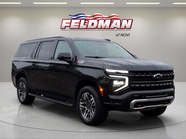 Used 2025 Chevrolet Suburban Z71 w/ Comfort Package AWD/4WD image 9