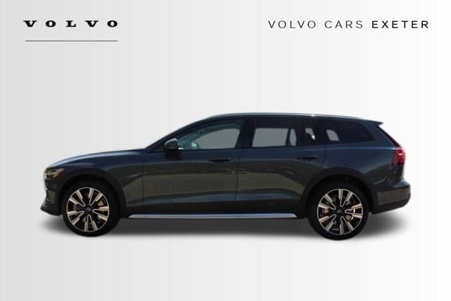 New 2026 Volvo V60 B5 Cross Country Ultra w/ Protection Package Premier AWD/4WD image 4