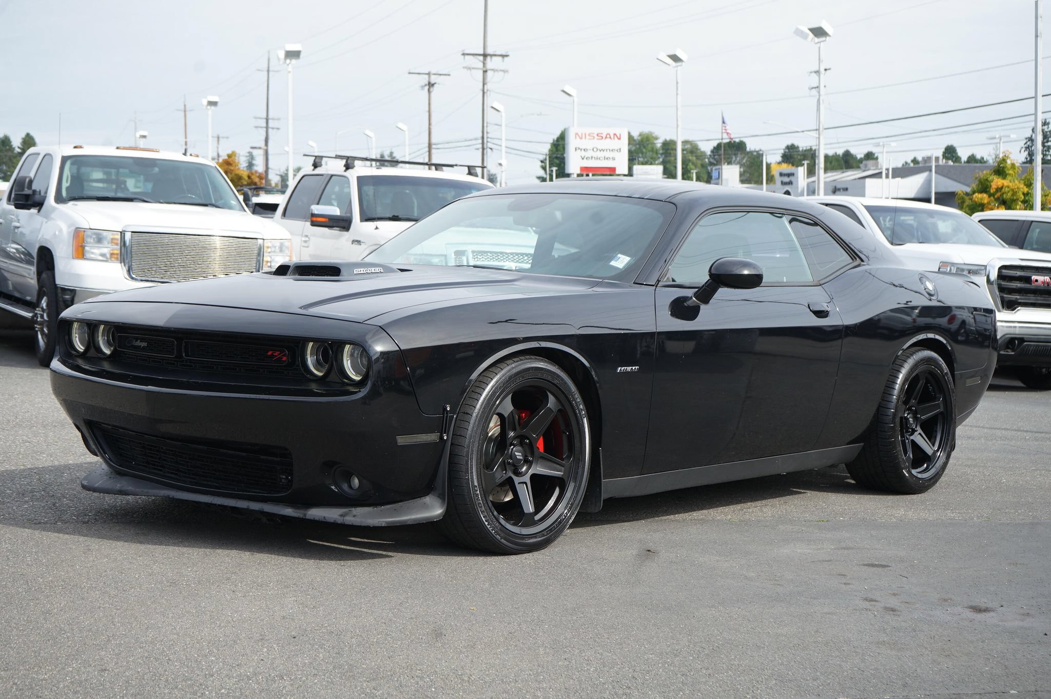 Used 2016 Dodge Challenger R/T Plus RWD image 2