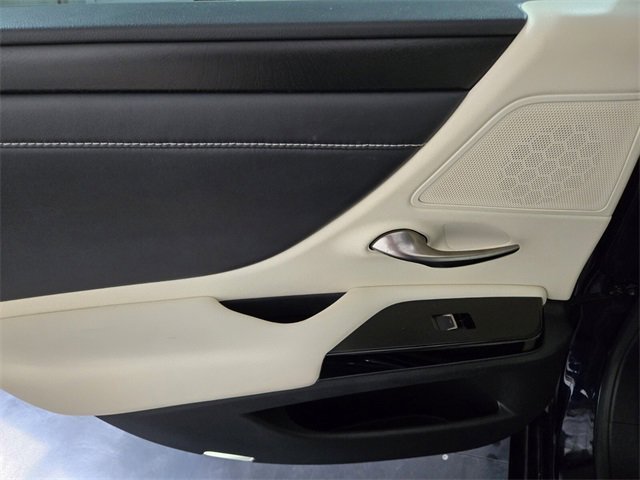Used 2022 Lexus ES 350 w/ Premium Package image 19