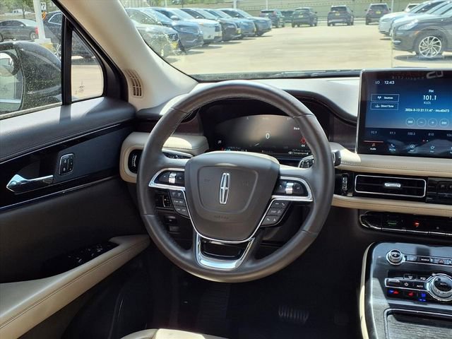 Certified 2022 Lincoln Nautilus Reserve image 7