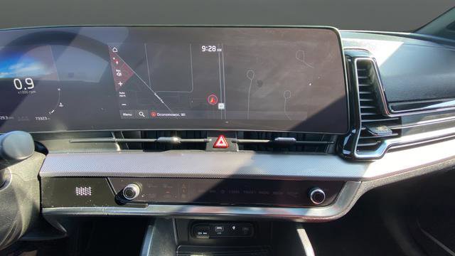 Used 2023 Kia Sportage SX FWD image 13