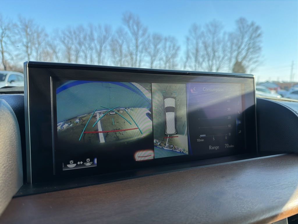 Used 2020 Lexus LX 570 4WD w/ Luxury Package image 35