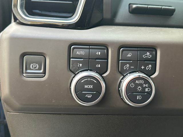 Certified 2024 GMC Sierra 3500 Denali w/ Denali Reserve Package image 28