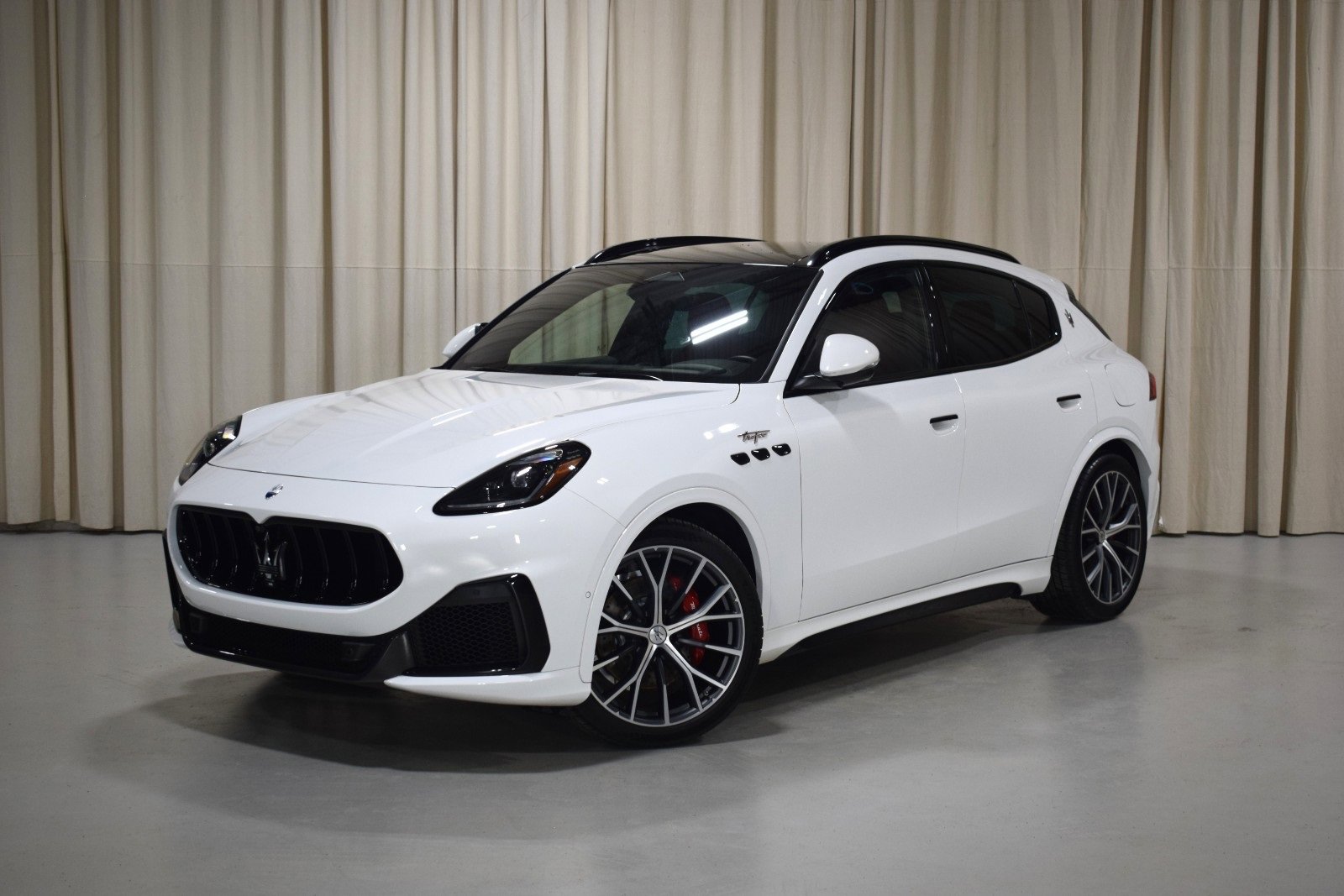 Used 2024 Maserati Grecale Trofeo